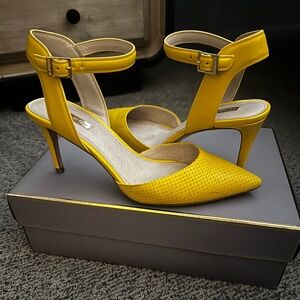 Yellow heels